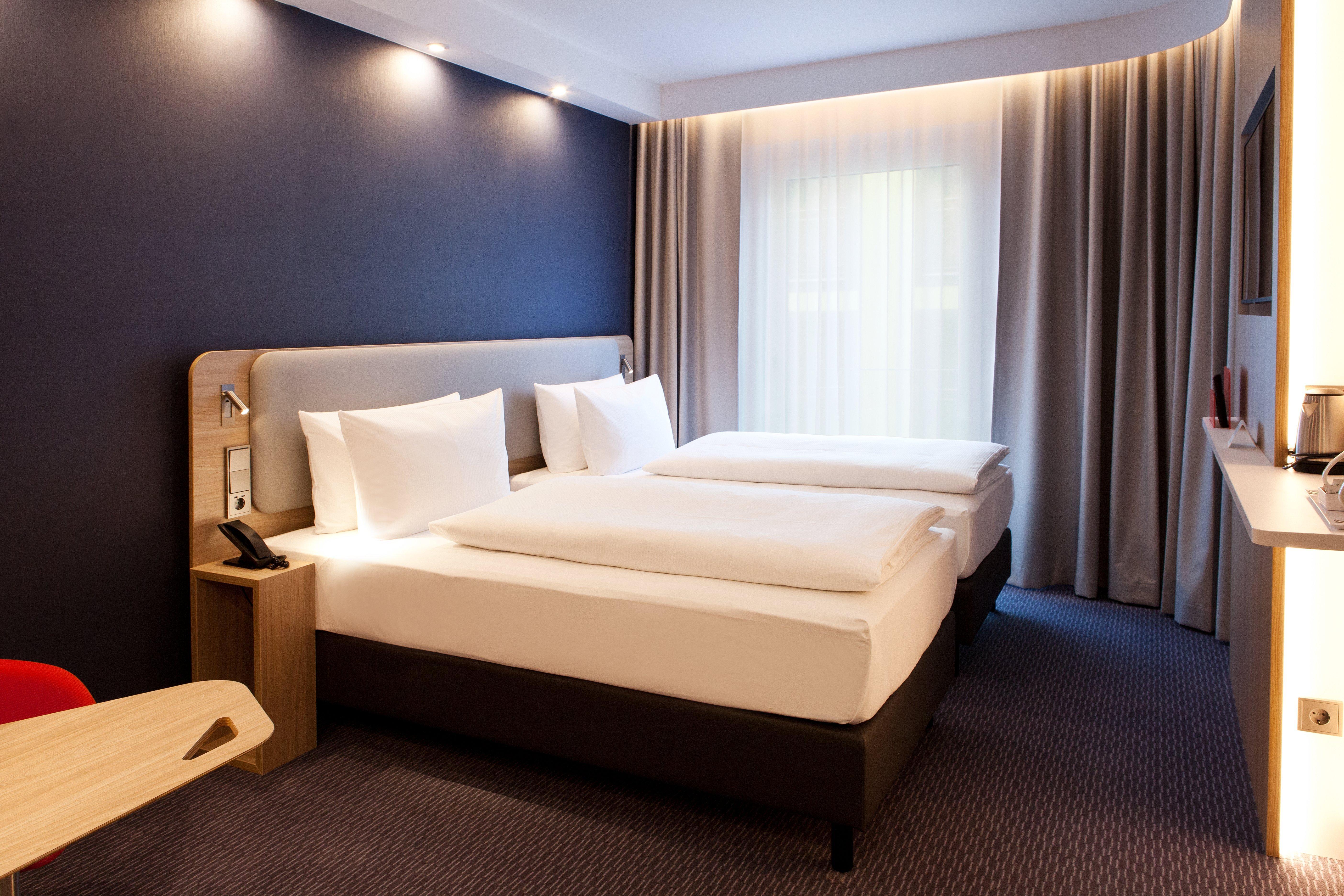 Holiday Inn Express Munich - Olching By Ihg מראה חיצוני תמונה