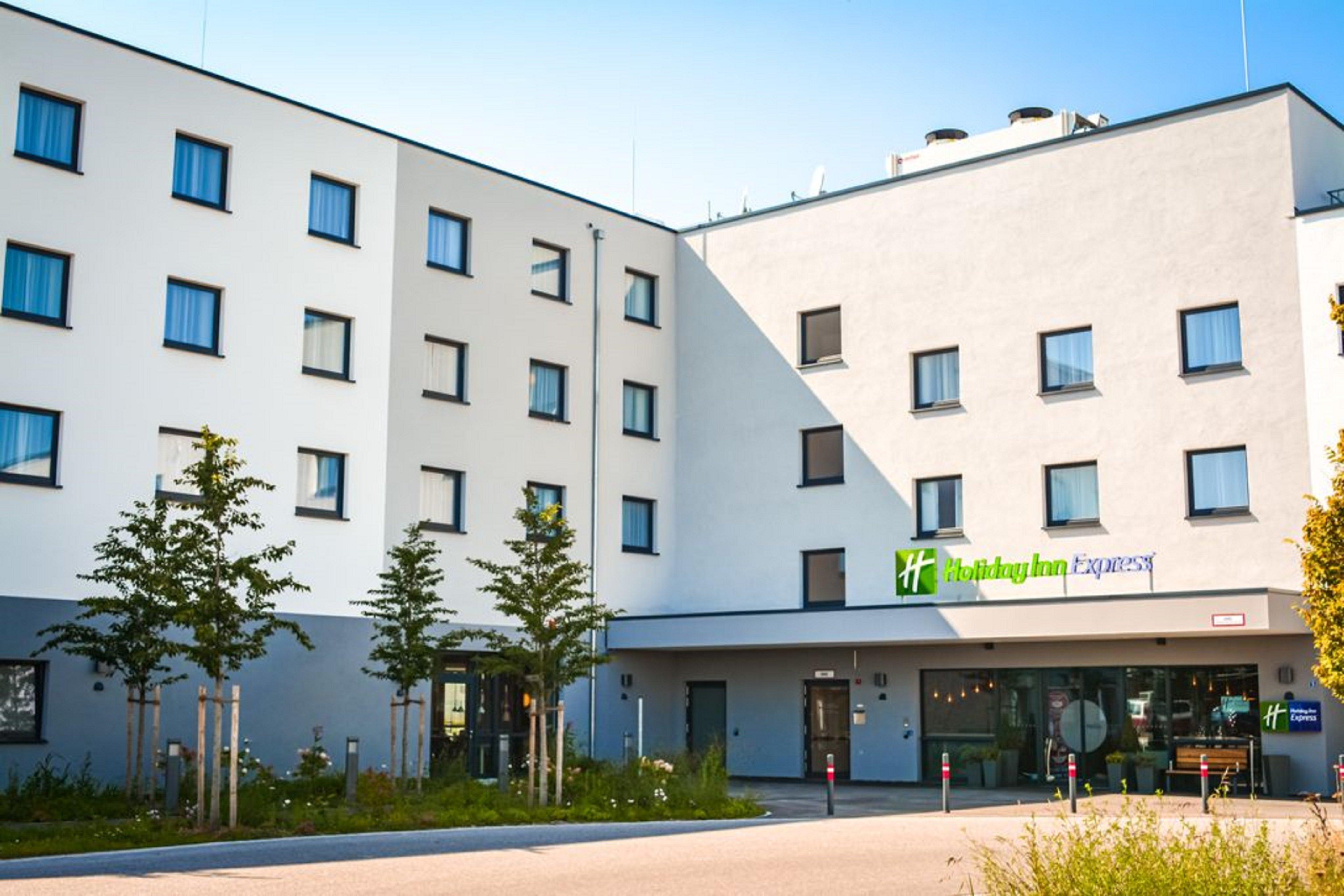 Holiday Inn Express Munich - Olching By Ihg מראה חיצוני תמונה