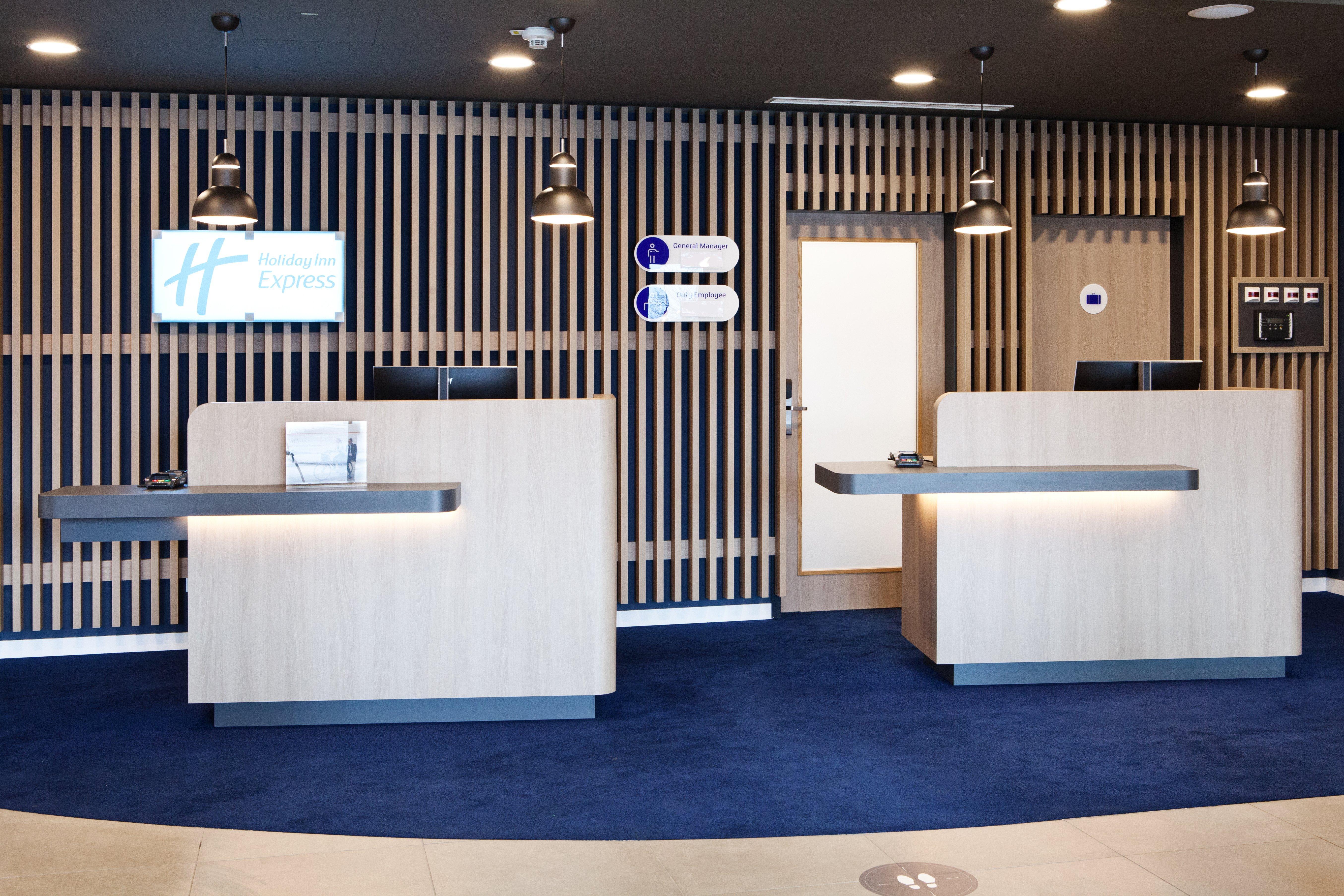 Holiday Inn Express Munich - Olching By Ihg מראה חיצוני תמונה